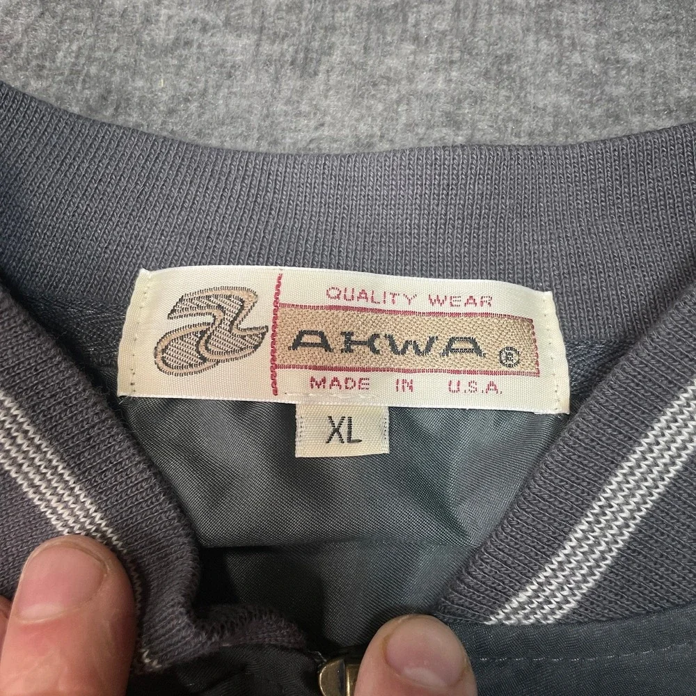 Vintage Akwa Windbreaker Mens‎ XL Gray Lightweight Workwear Made in USA Y2K